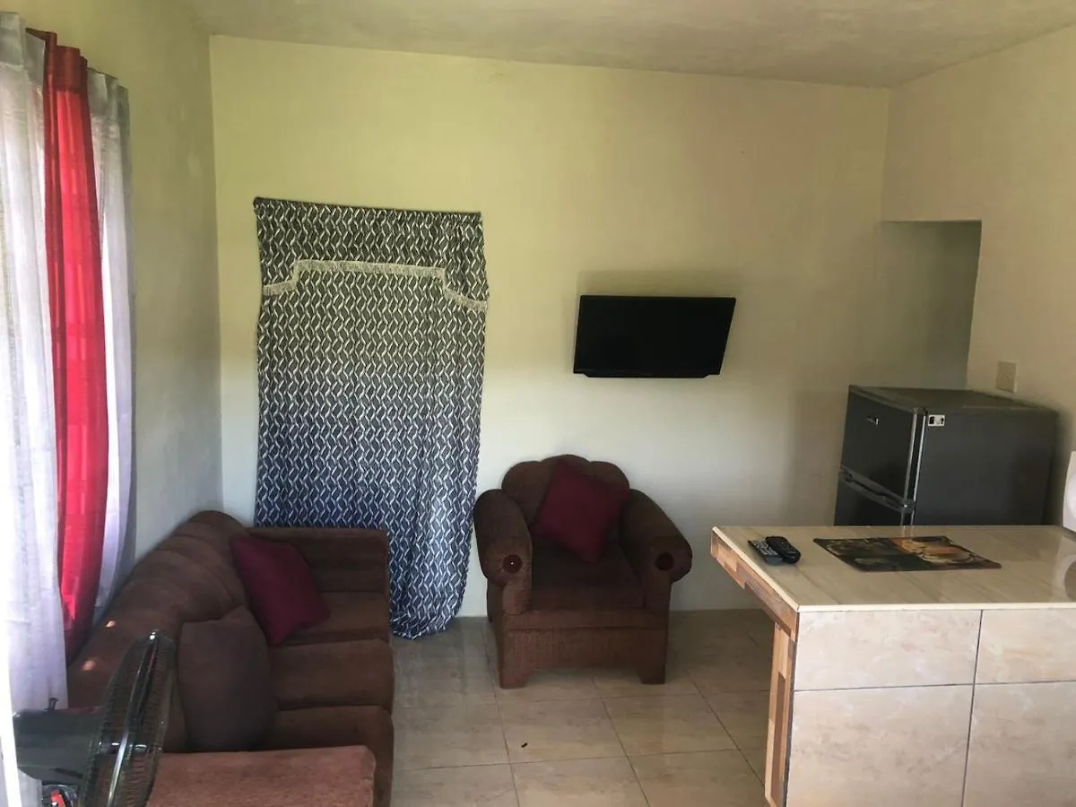 Apartmentswestvillage 2Bedroom Μοντέγκο Μπέυ